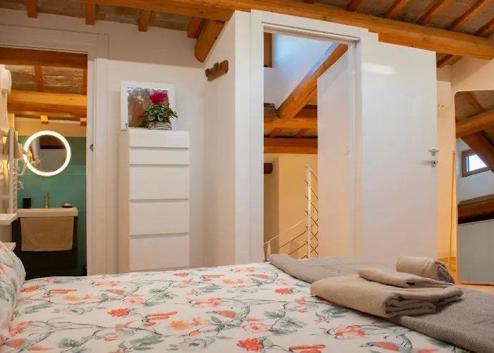 Ca' Dei Sogni Apartment